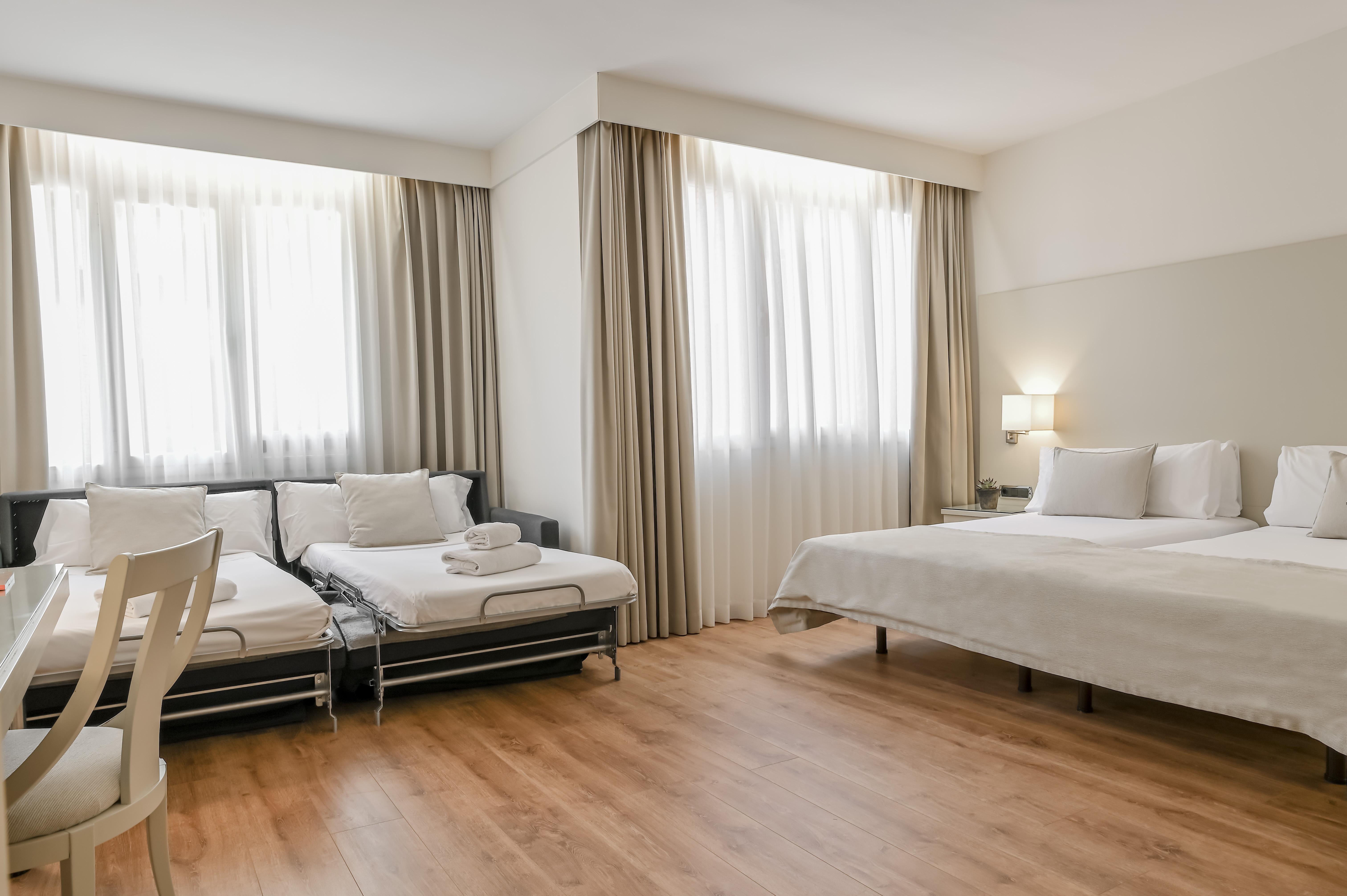 Aparthotel Mariano Cubi Barcelona Ngoại thất bức ảnh