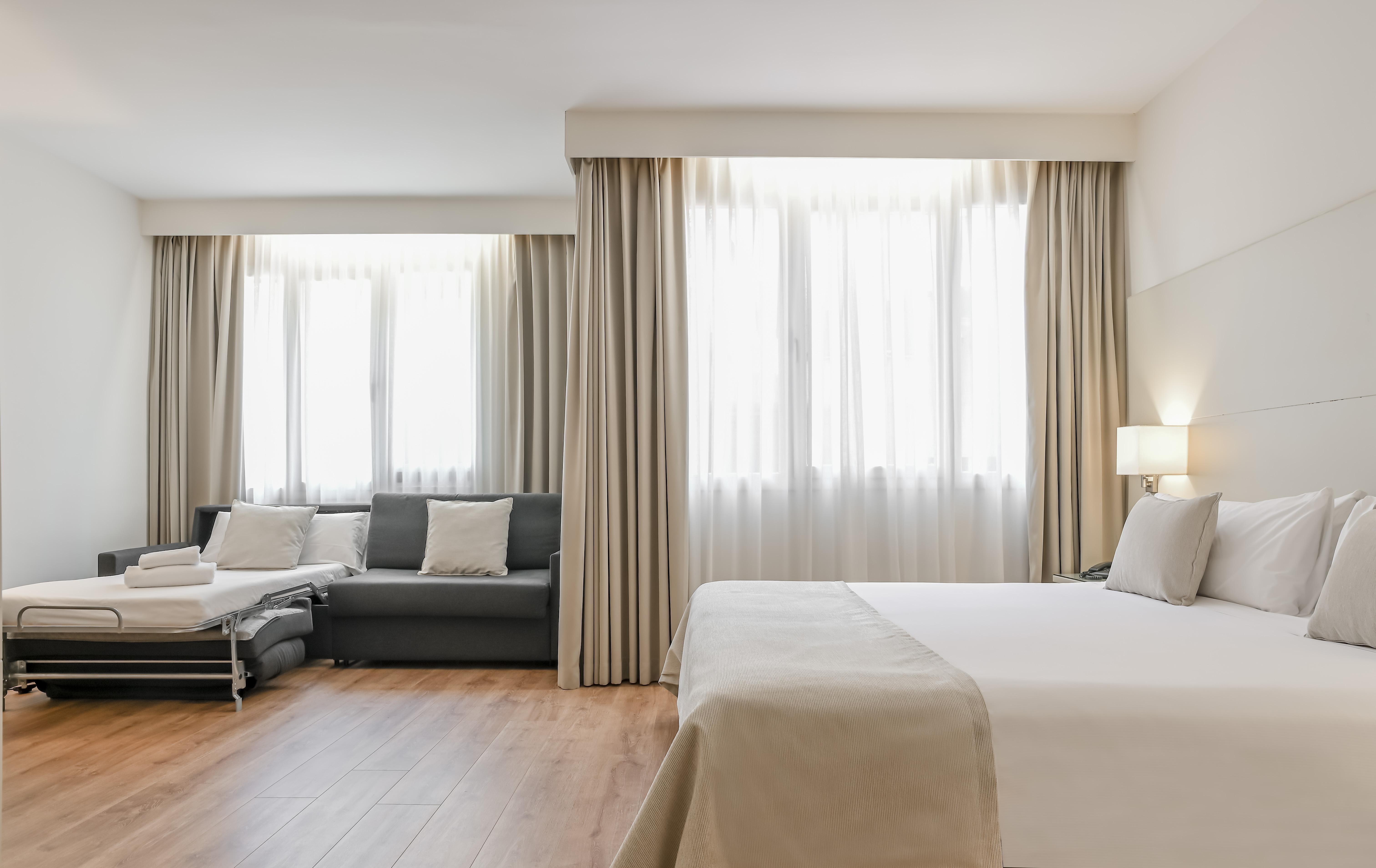 Aparthotel Mariano Cubi Barcelona Ngoại thất bức ảnh