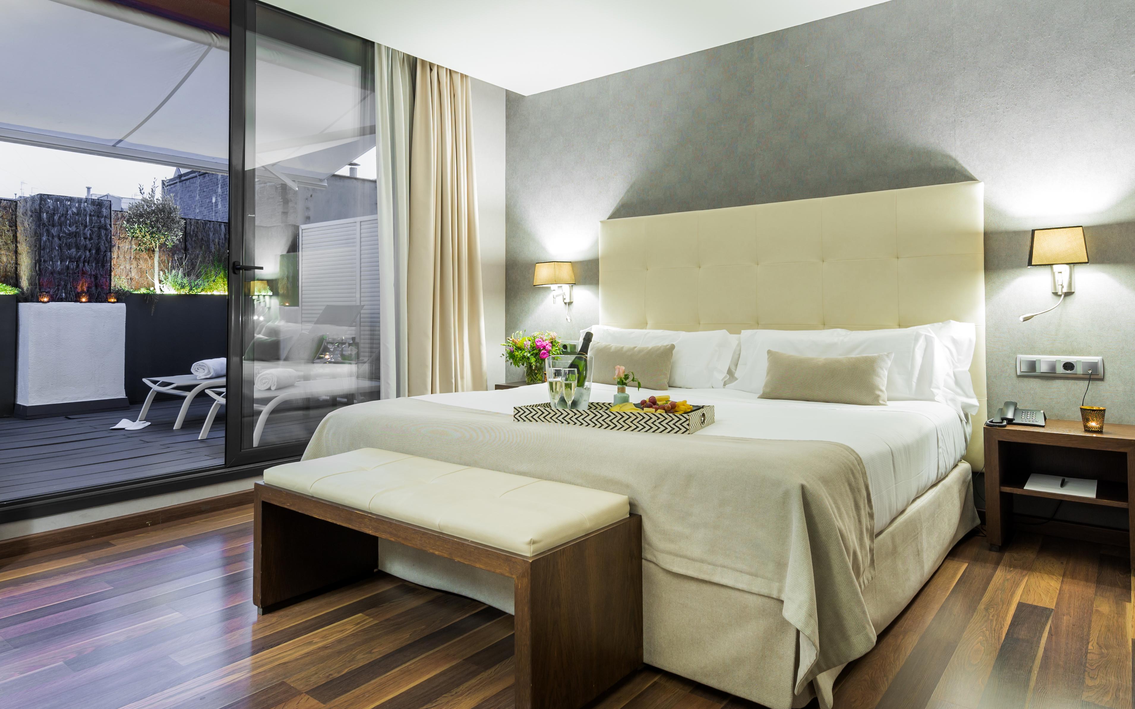 Aparthotel Mariano Cubi Barcelona Ngoại thất bức ảnh